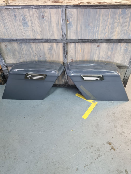 SADDLEBAG SET USED 94-2013